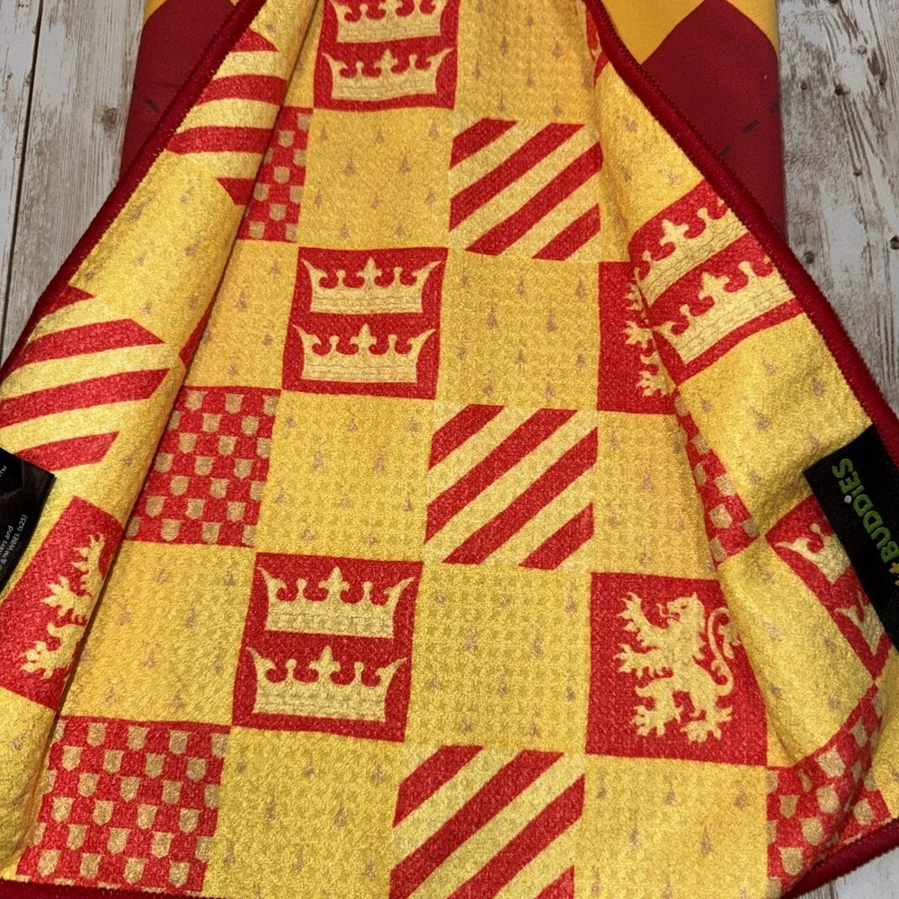 NWT Harry Potter Griffondor‎ X Putt Buddies Golf Towel 24